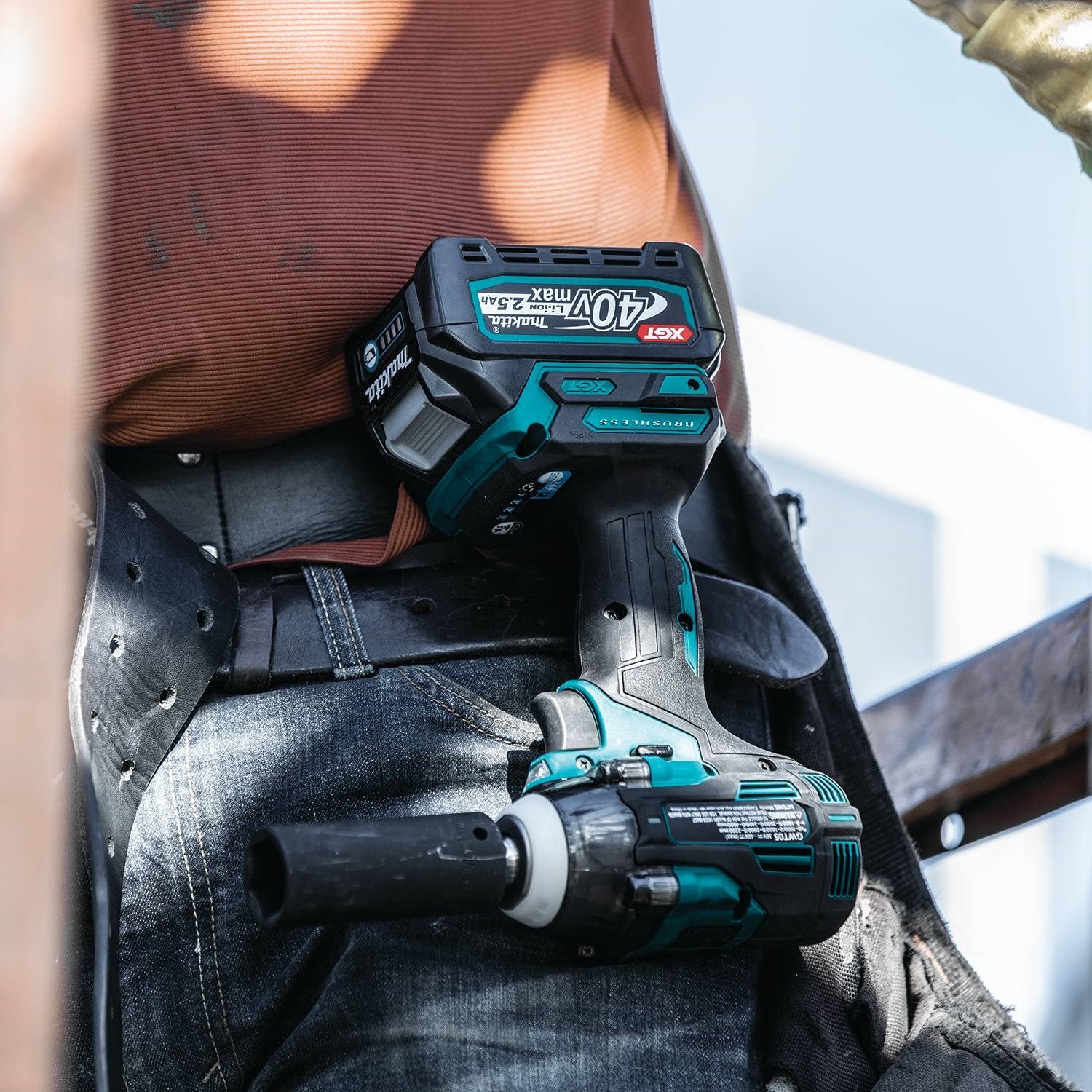 Makita GWT04D 40V max XGT® Impact Wrench Kit - 8