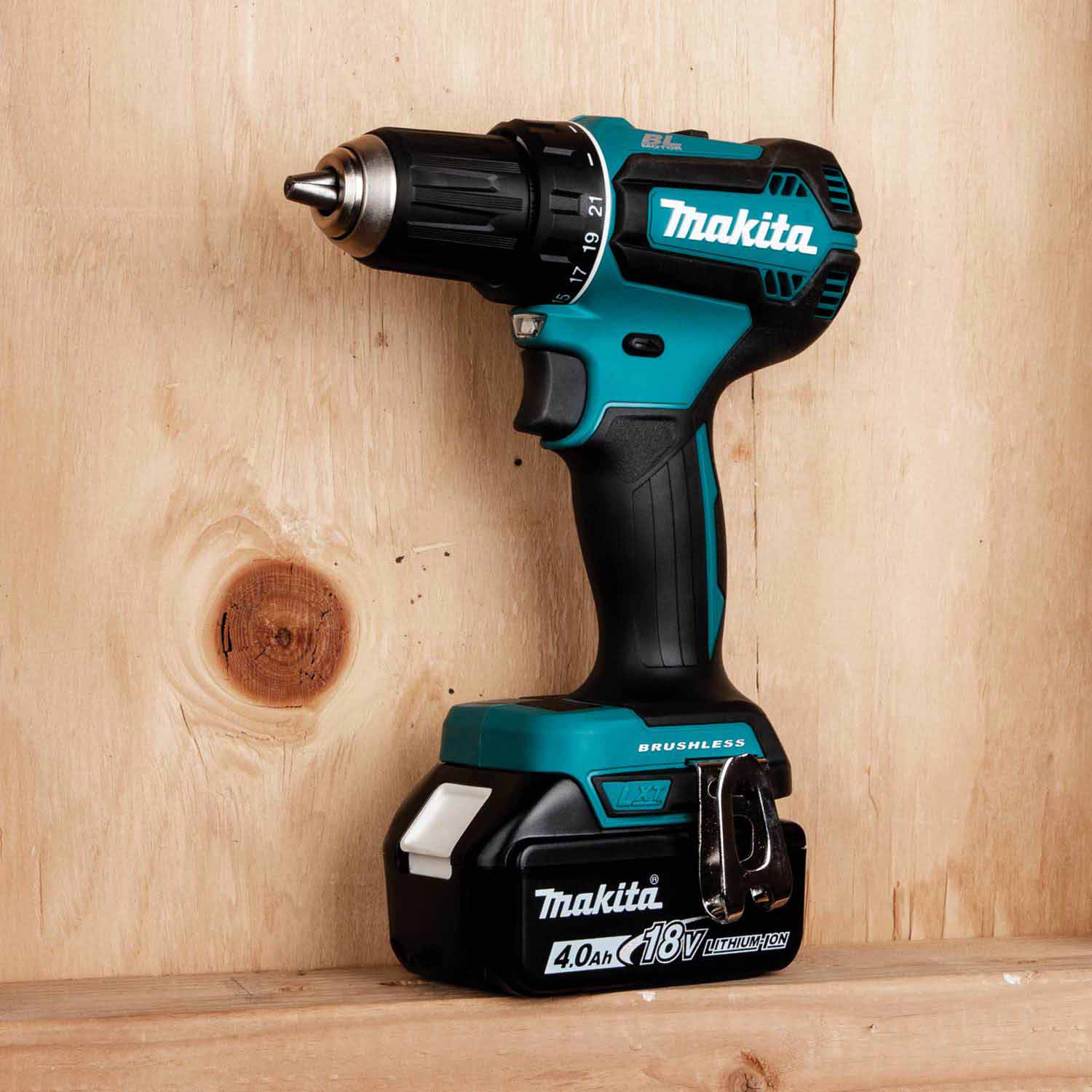 Makita XFD13SM1 18V LXT® 1/2" Driver-Drill Kit (4.0Ah) - 9